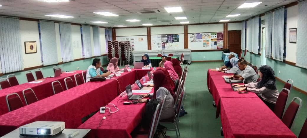 AUDIT AKREDITASI PENUH SARJANA BAHASA DALAM KOMUNIKASI DAN BUDAYA DIGITAL (MHLC4-ODL), AKADEMI BAHASA, FSSH